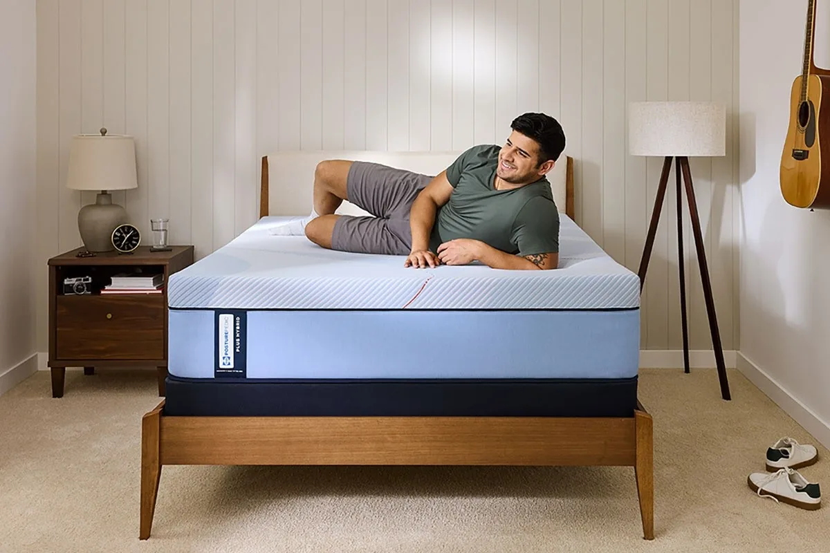 Sealy Posturepedic® Plus Hybrid by Sealy