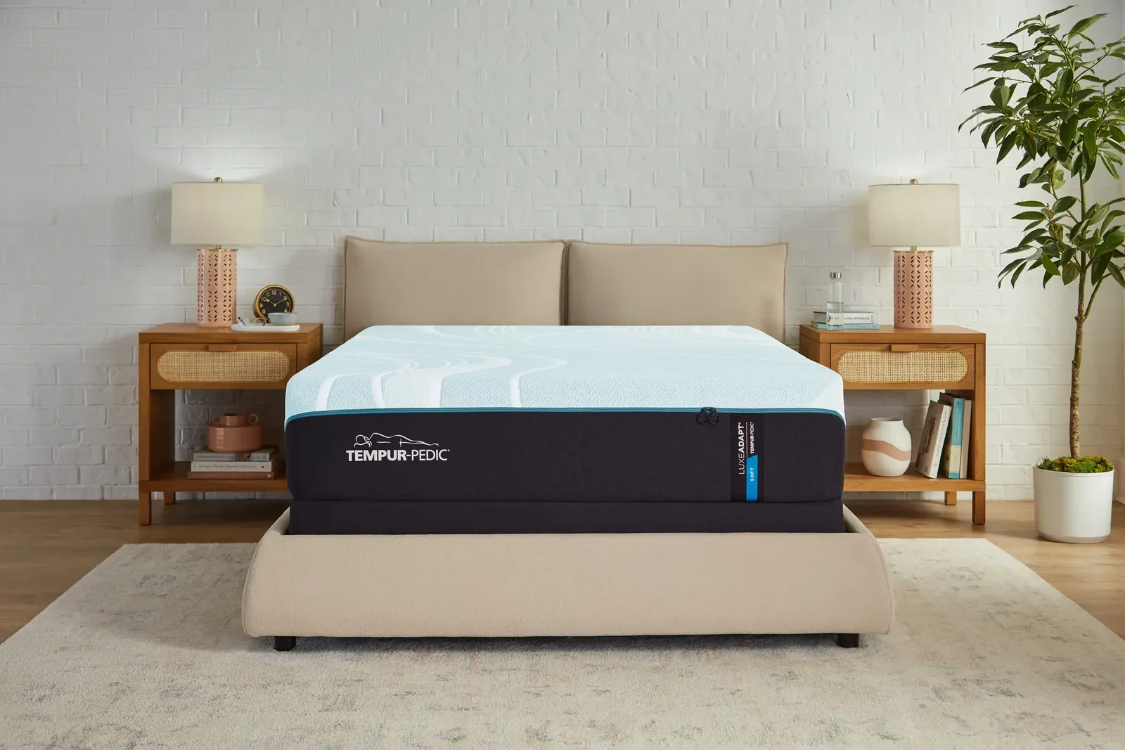 TEMPUR-LuxeAdapt® by Tempur-Pedic